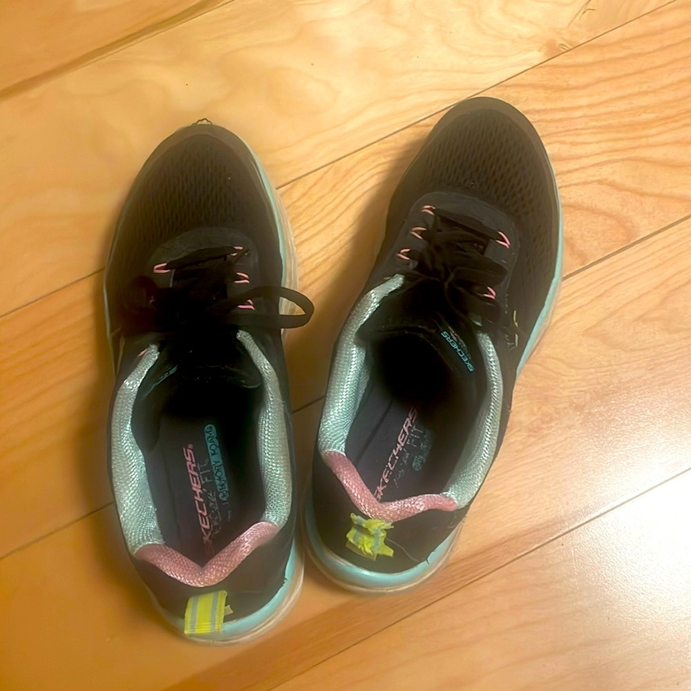 Skechers D’lux Walker